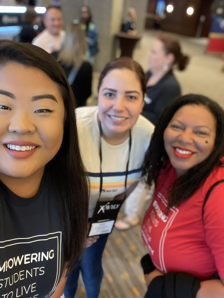 truong_terri's tweet photo. UNT COE Class of 2015’ meets #AVIDSI22 - loved running into some familiar faces! #AVID4Possibility @UNTsocial @MsDolenz_AVID @AVID4College https://t.co/VFC0m8APk9