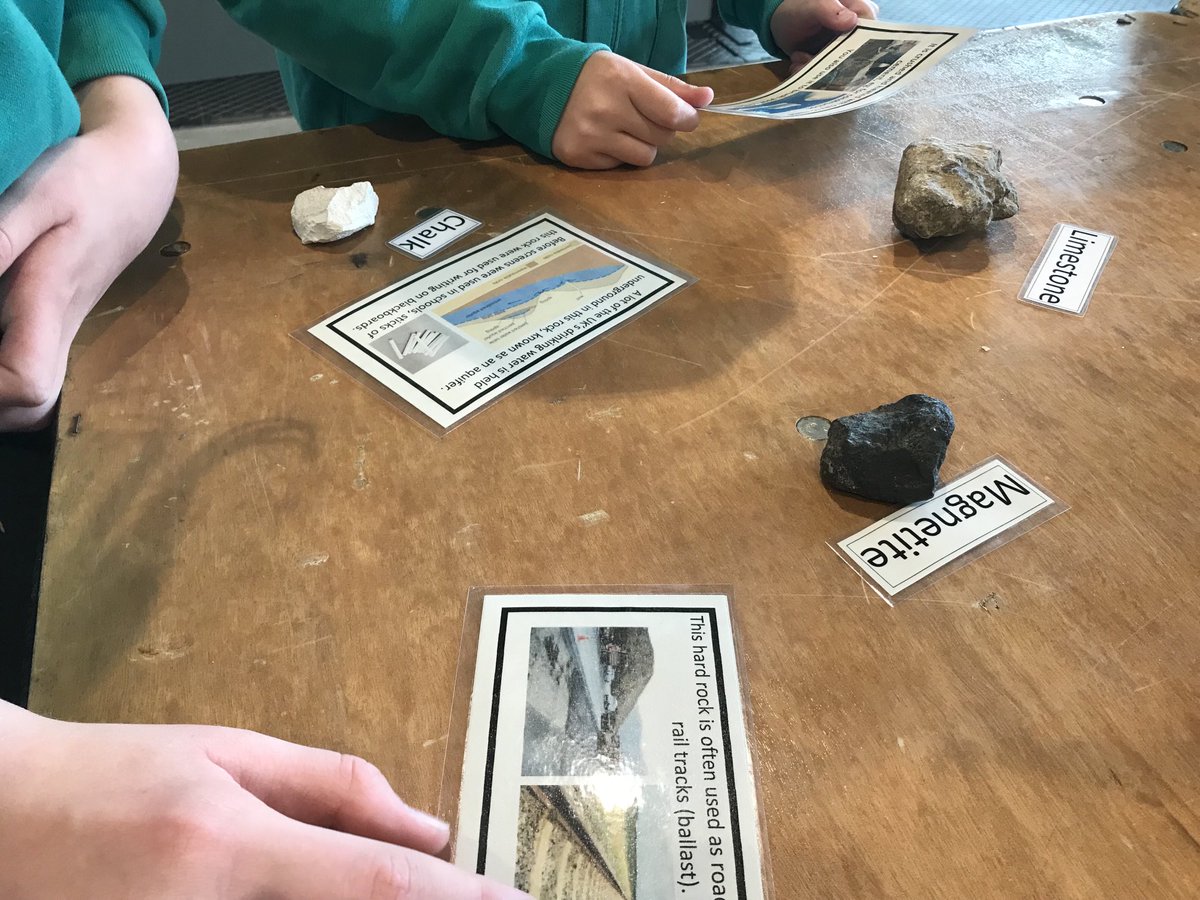 RuthMcIlkley's tweet photo. Enjoyed running my Rocks & Minerals activity, with Pippa doing Fossils, at @YorksAgSoc #CountrysideDays for KS2 pupils from across the region. #Geology @YRGGS https://t.co/ctvdftOZ5d