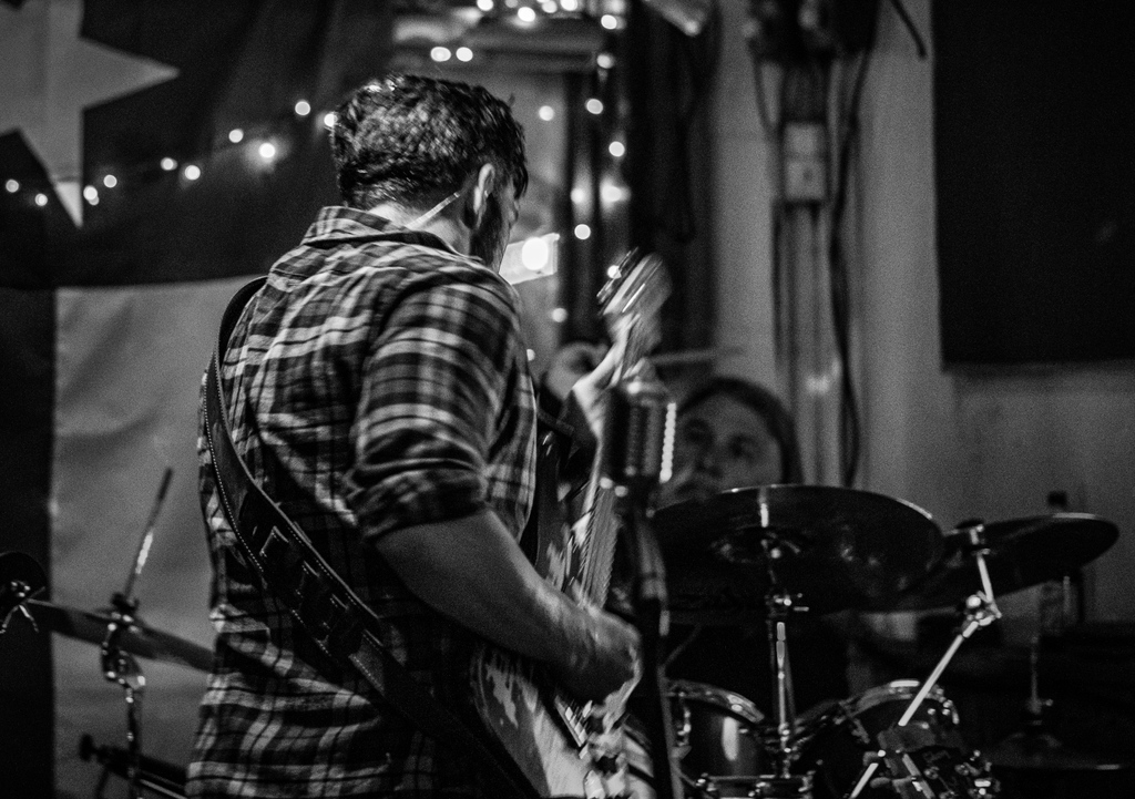 dom_cours's tweet photo. Rock and Roll
.
.
.
#DomCours #livemusic #liveband #concert #gig #instamusic #rockmusic #localmusic #supportlivemusic #TexasRock #TexasBlues https://t.co/KQTMBD9adP