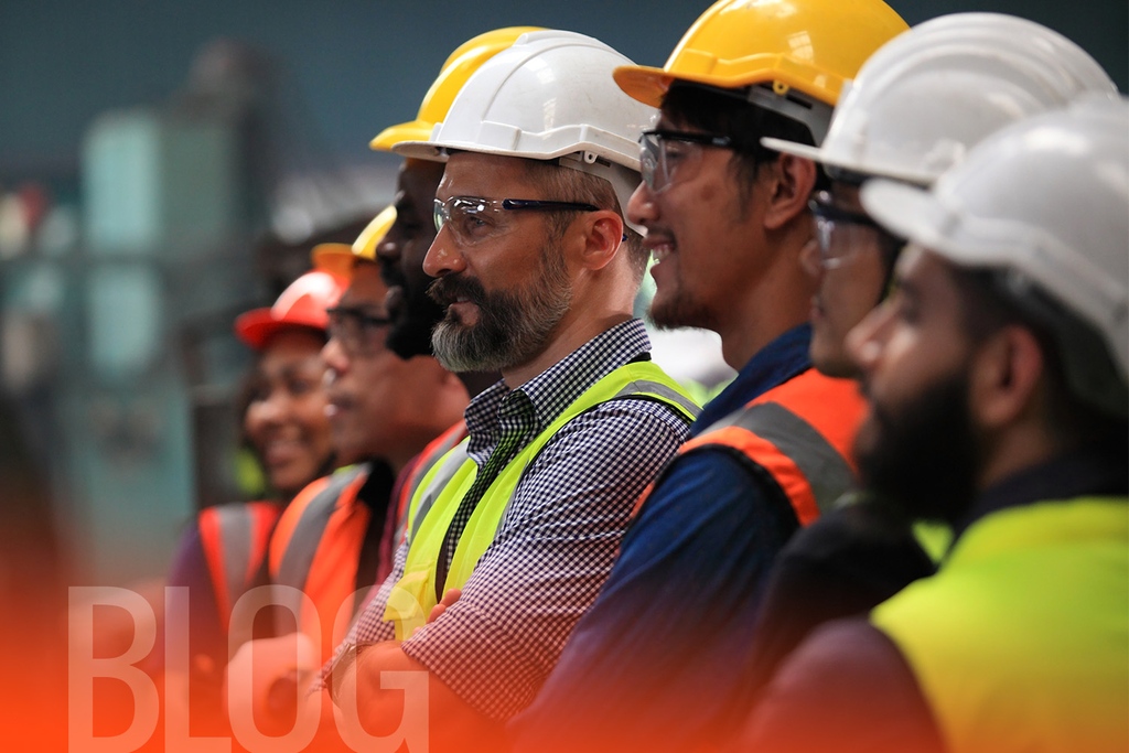 MLKISHIGO's tweet photo. Did you know June is National Safety Month?
Find out how your crew can get involved in our recent blog post: https://t.co/beVIwLwSyr
#kishigo #highvisibility #hvsa #blog #nationalsafetymonth #NSM #gogreenforsafety https://t.co/yB8TV9nNc2