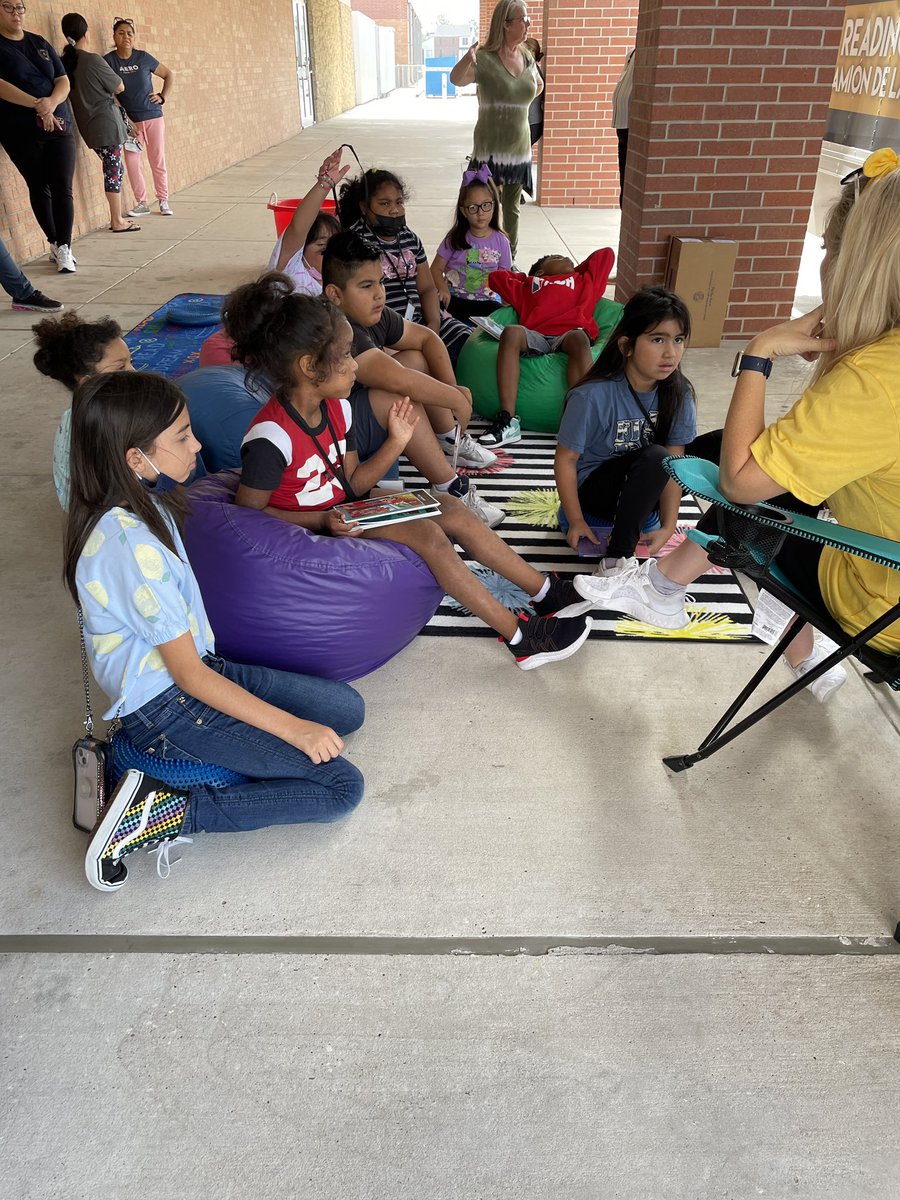 Yay!!! We had a great turnout for <a href="/KleinRdgExpress/">Klein ISD Reading Express</a> <a href="/McDougleKISD/">McDougleKISD</a> today!! Thanks to Mrs. Kelley♥️ <a href="/mahaffeylibrary/">SafeMoon OFFICIAL</a> for being the exceptional librarian you are!! The kids are looking forward to seeing <a href="/leanekrause/">Leane Krause</a> next week! WEDNESDAYS 9:45-10:30❣️📚 Love our <a href="/KleinLibraries/">Klein ISD Libraries</a>!