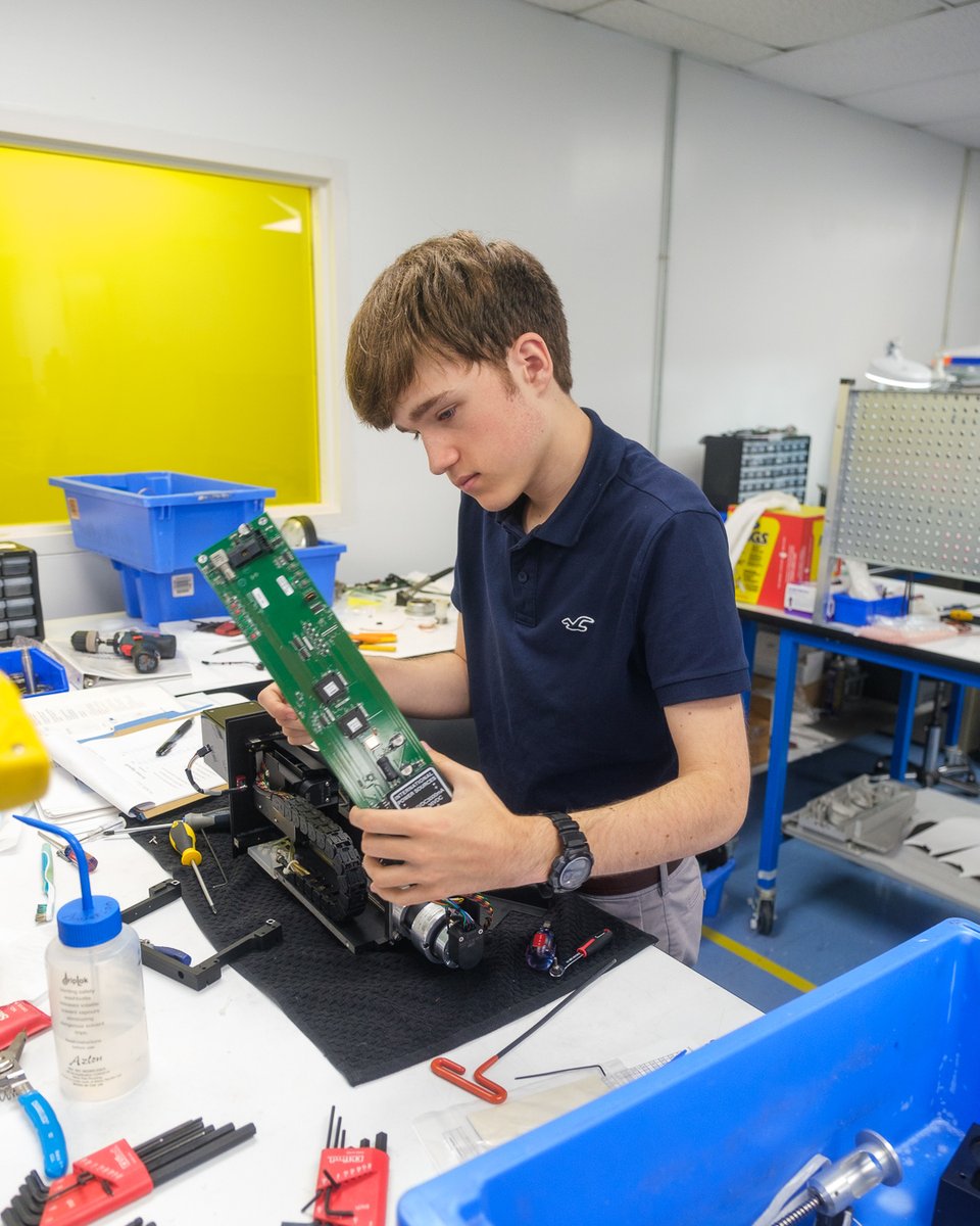 AIS_Eagles's tweet photo. Some opt to lay at the beach during summer. Others tinker with tech. Today, we are featuring Nathan! Nathan has been interning at @ClassOneTech &amp; working on a robotic arm as part of our AIS STEAM internship program. He will be wrapping up this project this week! 🤖 #AISLife https://t.co/ZGy9H3m4tX
