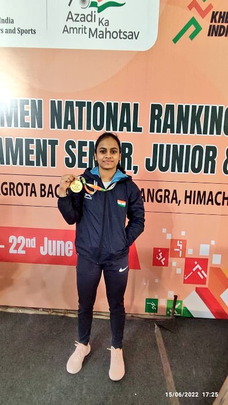 ChhatrapatiSai's tweet image. SAI NCOE Aurangabad&apos;s #Weightlifter
HARSHADA GARUD won🥇 (snatch-69, clean&amp;amp; jeark-82 total-151)&amp;amp;

SHERIN BEANY@ 4th place in 45kg Junior at #KheloIndia Women National Ranking #Weightlifting Tournament (Senior,Jr &amp;amp; Youth) held at Nagrota Bagwan, Kangra, H.P.

@Media_SAI @PIBMumbai