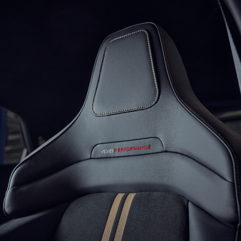FordNewsEurope's tweet photo. Put the comfort into performance with spine-friendly sport seats in the #FordPumaST.
Read all about them on our #FordBlog. 👇