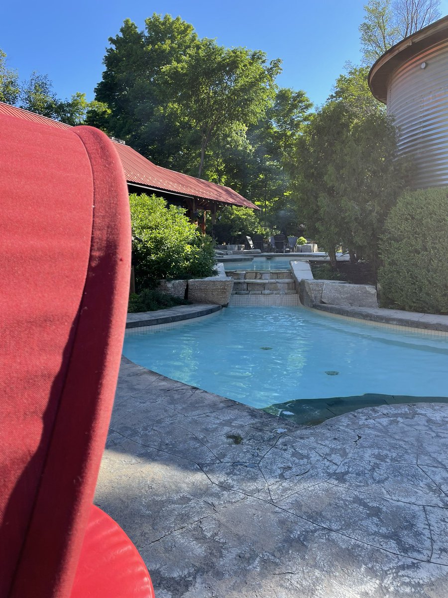 ScandinaveBlue's tweet photo. Availability this week for walk-ins. Last minute Massage reservations available too. Enjoy relaxation in the heart of our beautiful forest and try a cold plunge to cool off. #shhhrelax #unwindwednesday #spagetaway https://t.co/gd9ZMUzQLY