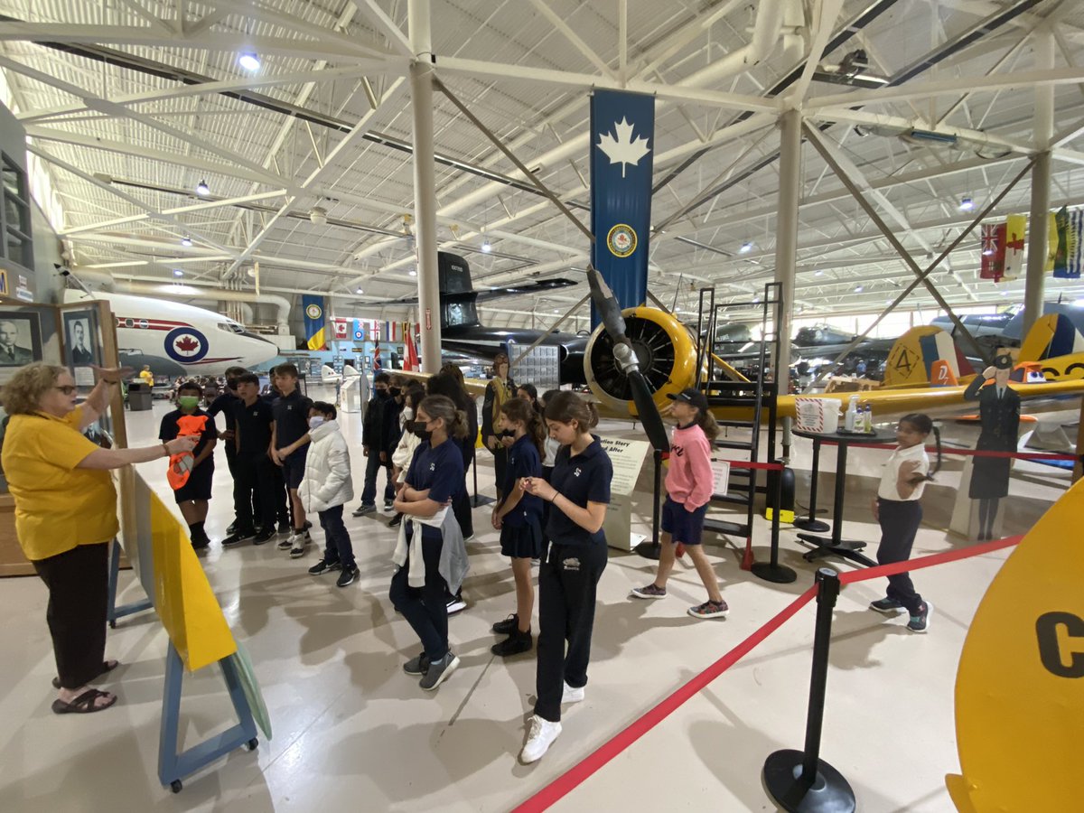 The 6’s had a great time at the Canadian Warplane Heritage Museum today! Our leader shared some very captivating stories that had us engaged the whole time! <a href="/StGregoryHCDSB/">St. Gregory</a> @HogervorstB