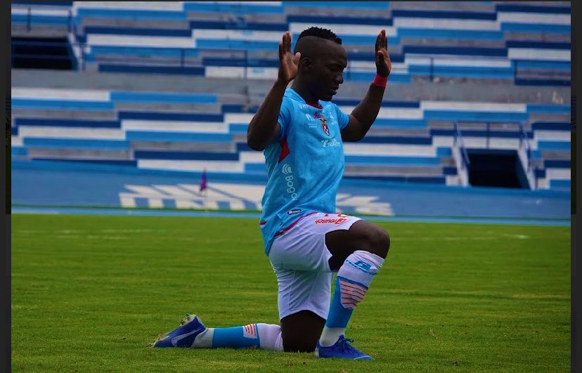 neffermoreira's tweet photo. 🙏🍫🦍🙌🏾🔴🔵⚽️ https://t.co/oaXCm3UEjB