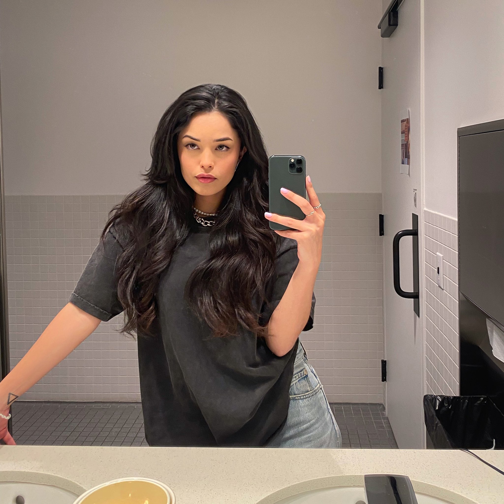 RAE on Twitter "who’s the trashcan photobombing my pics🤨 https//t.co