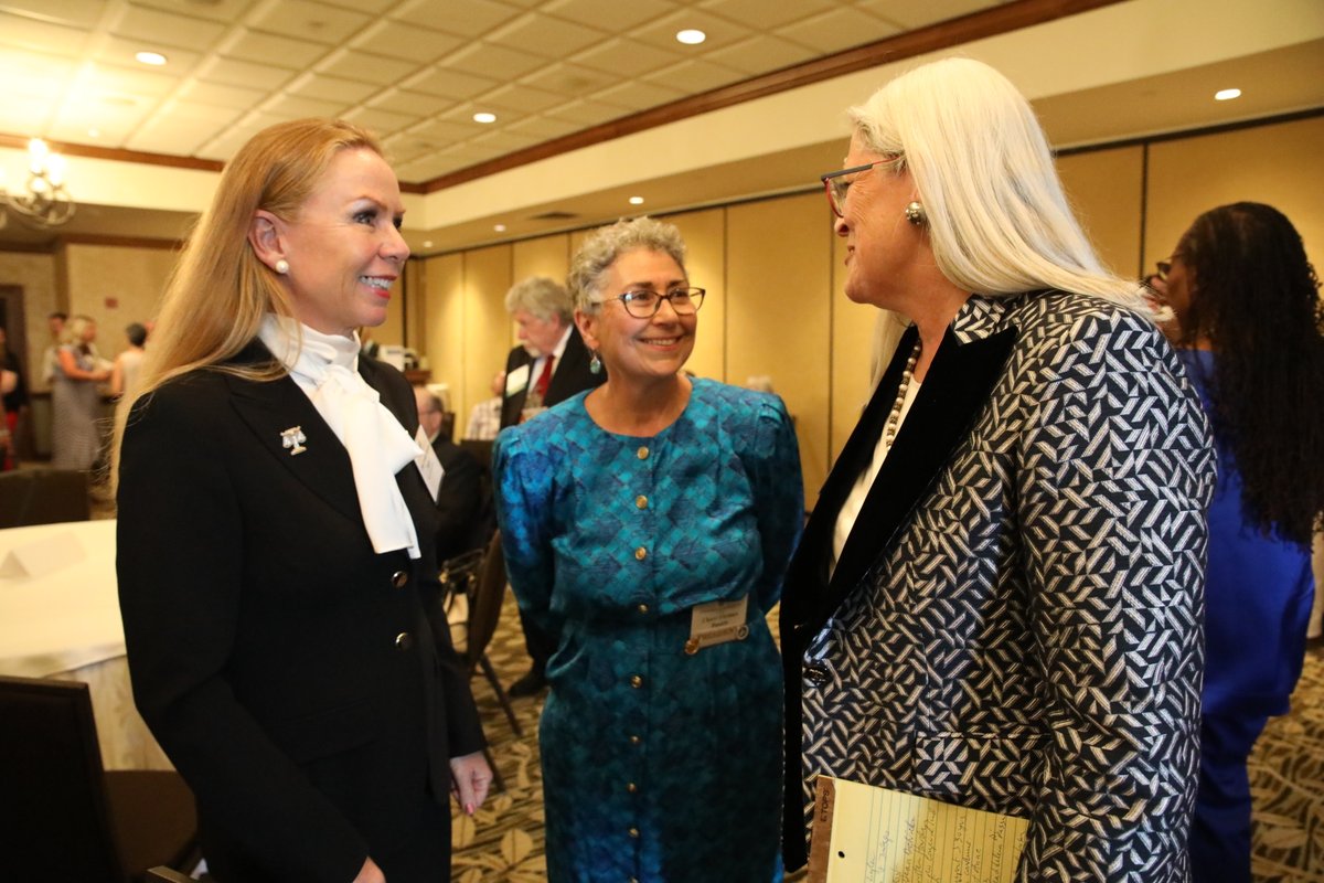 StateBarofWI's tweet photo. Thank you, Chief Justice Annette Ziegler, for your remarks and swearing in Margaret Hickey as the next president of the State Bar of Wisconsin! 

#SBWamc #wisbar #wisconsinlawyer #scowis https://t.co/Qv1GhFi8R4