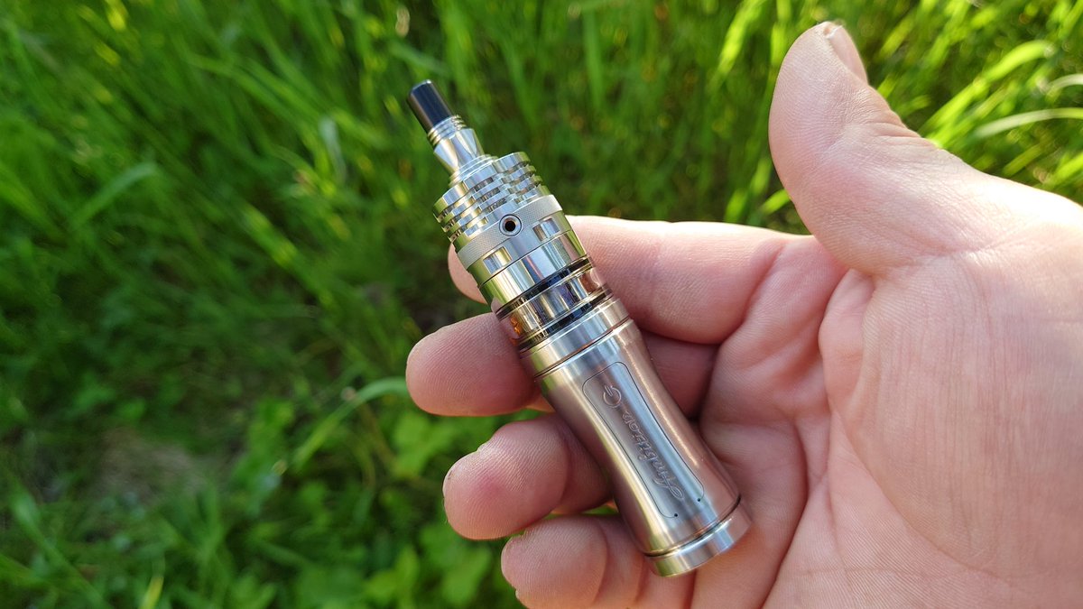 CebrjowHwScHCkj's tweet photo. 皆さんおはよっチェ😆👍今日も宜しくご安全に。🙇💦#LUXEM + Ripley MTL/RDL RDTA😋👍#VAPE #vape好きな人と繋がりたい #VAPE好きと繋がりたい #VAPE初心者 #ambitionmods #しっくりセットアップ https://t.co/H0LDz0Hxku