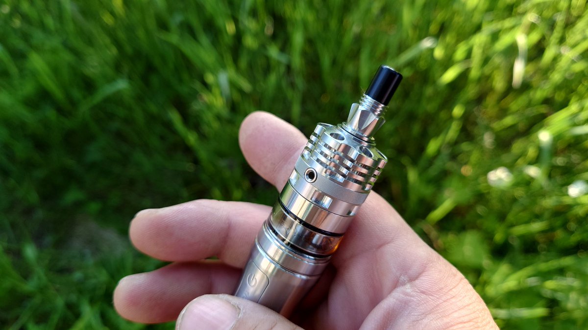 CebrjowHwScHCkj's tweet photo. 皆さんおはよっチェ😆👍今日も宜しくご安全に。🙇💦#LUXEM + Ripley MTL/RDL RDTA😋👍#VAPE #vape好きな人と繋がりたい #VAPE好きと繋がりたい #VAPE初心者 #ambitionmods #しっくりセットアップ https://t.co/H0LDz0Hxku