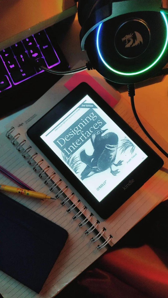 ccadcode's tweet image. hoje foi dia de me dedicar um pouco ao ui que tanto reluto 😅 | today was a day to study design so I decided to face UI and just try to make a medium prototype and that&apos;s it 🖤✨