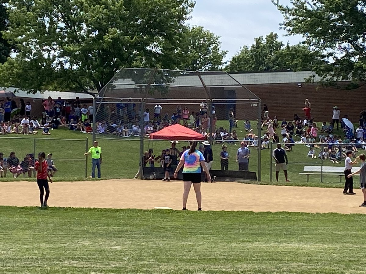 Julie Christ tweet media