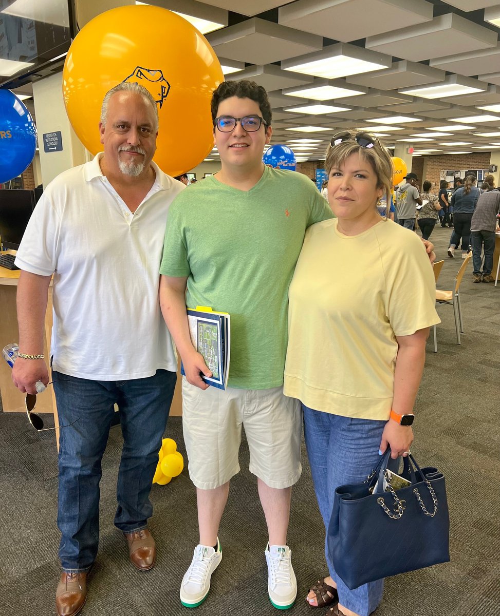 We had so much fun welcoming our newest Rattlers to @stmarysu during the first Rattler Orientation!⁠
We can’t wait to meet the rest of you this summer as we get ready for the Fall semester! 💛💙🐍 #FutureRattlers #RattlerClassof26