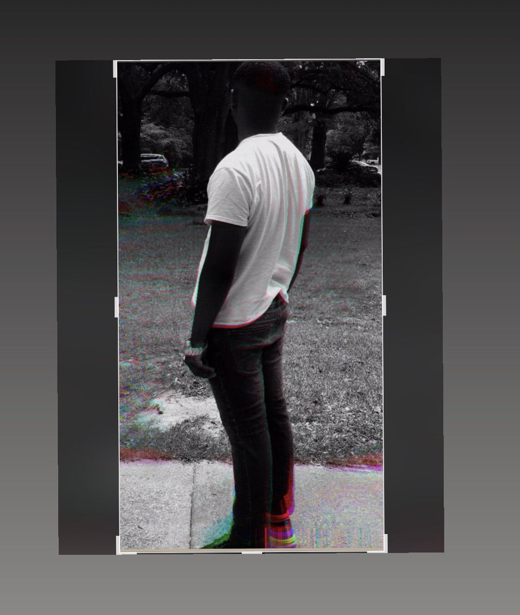 RITABATISTA14's tweet photo. I Don’t Chime Bx 🦇🛸🖤  #WhyIChime https://t.co/uajpP9oqqt
