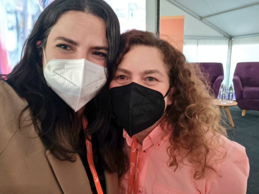 totiorellanag's tweet photo. Me encontré con Pamela Chávez.  Fuimos a la #Exponor2022 en Antofagasta, hablamos con las mujeres de la minería, expusimos nuestras ideas de avances y cambios como @GobiernodeChile e invitamos a la industria a sumarse a las #40Horas https://t.co/PNPXSgrmmQ