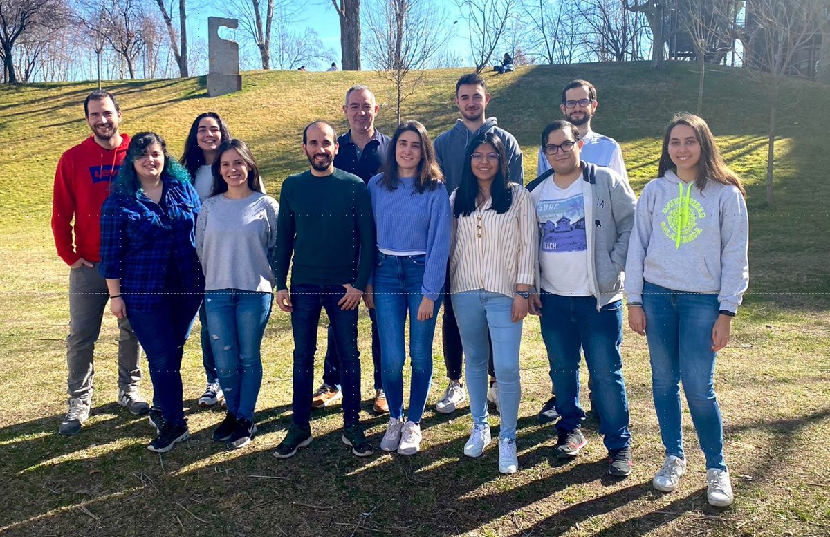 DGRlab's tweet photo. Hiring! 📢📢 New PhD and Postdoct positions in our Nanostructured Molecular Systems and Materials group!!
 ⚗️🧪  Join one of our exciting projects in #supramolecular chemistry! Pls be good and RT!! 🙏 #chemjobs
https://t.co/TMuzcNrxBI https://t.co/pRUnkBZDBV