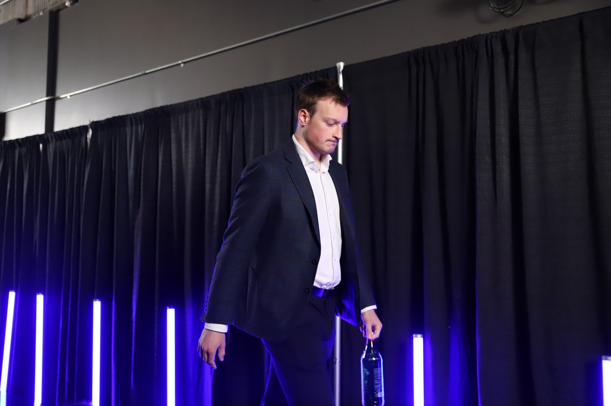 The gang’s all here. 

#GoAvsGo