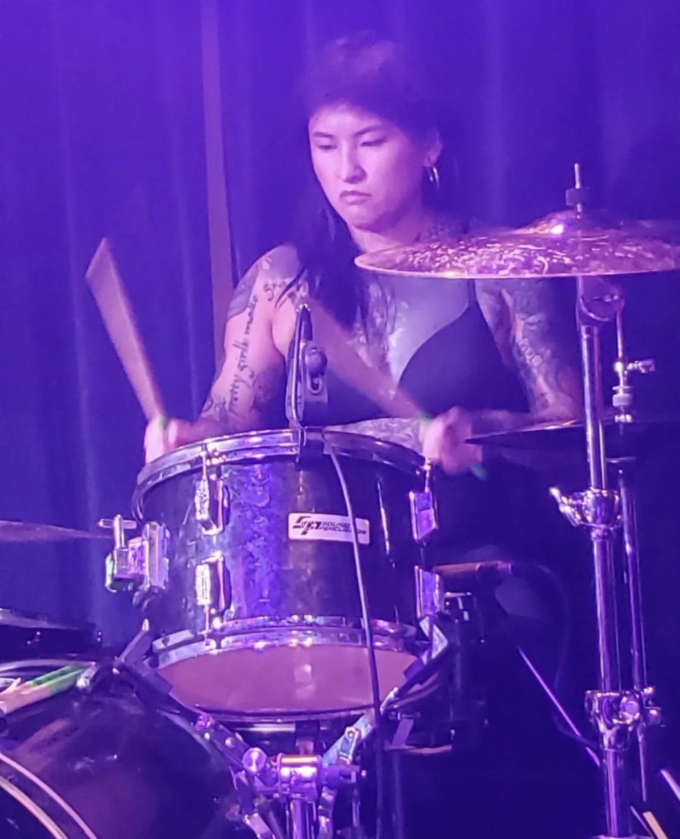 thedartsUS's tweet photo. Mary Rose in #brooklyn last week - see you soon Seattle, Portland, Everett… #kexp #easystreetrecords #dougfirlounge #substation #luckydime #biblioteka #roselitbone #sinistersix https://t.co/IQXFX8MIGO