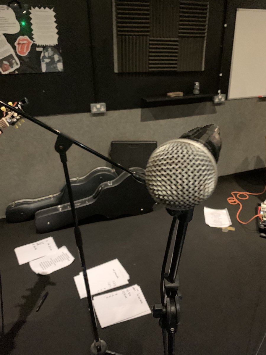 Rehearsals tonight.. getting ready for <a href="/BexleyFestival/">#BEXFEST</a> <a href="/AndybennettVox/">andy bennett</a>