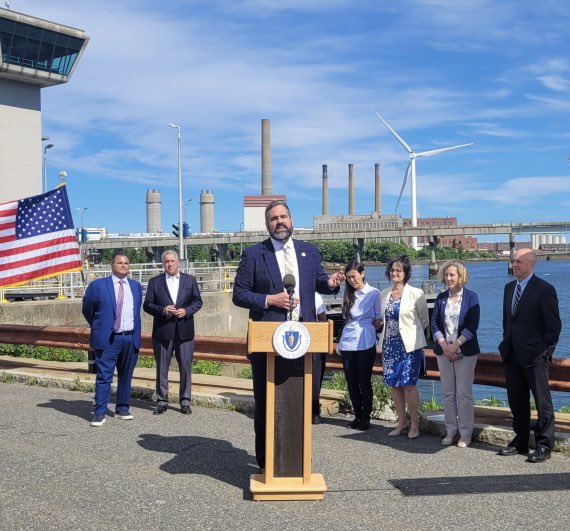 This afternoon, I joined with Baker Administration officials and local leaders to advocate for an economic development package that includes $44 million for strengthening the Amelia Earhart Dam and building a new Orange Line headhouse to connect to the future Mystic River Bridge.