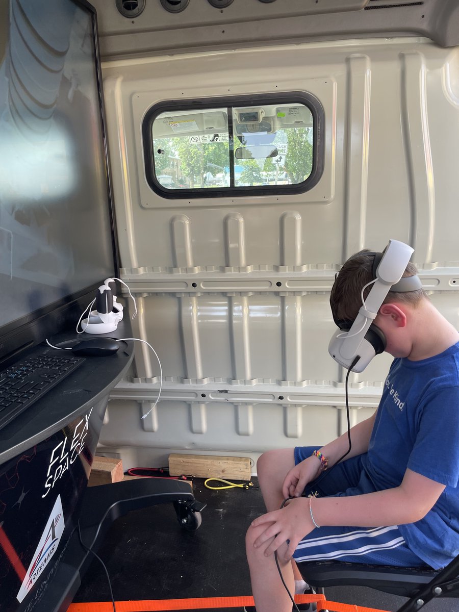 Pete Evans tweet media