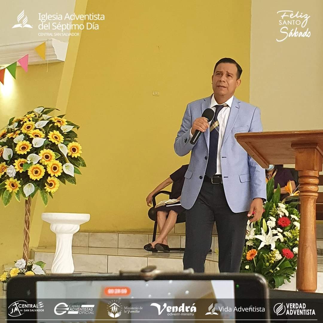 VendraAdvent's tweet photo. ⛪ Familia Adventista Central #SanSalvador 🥰❤🇸🇻
#vendrasv #vendraelsalvador #ElSalvador #CristoVienePronto #FelizSabado #HappySabbath #AdventistasSv #AdventistasDIA #adventista @iasd_centralss https://t.co/j7tG8qnu77