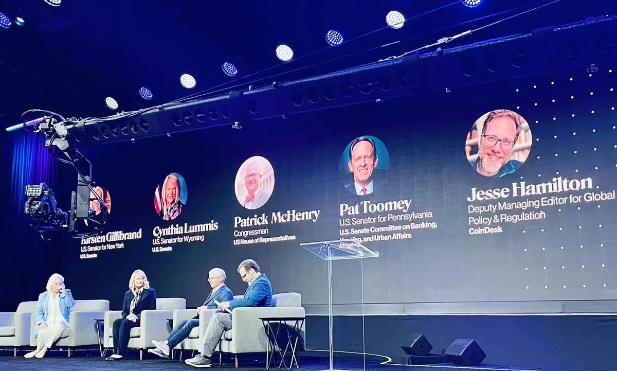 metisign's tweet photo. Learning from the best in the world at Consensus 2022. 

#consensus2022 #Metaverse #MetaVRse #web3 #coindesk #nft #blockchain #crypto #metaverse #binance #community #entrepreneurs #USA #Texas #Metisign #letsmeetandsign #event #team #learning https://t.co/djqJwtfcA8