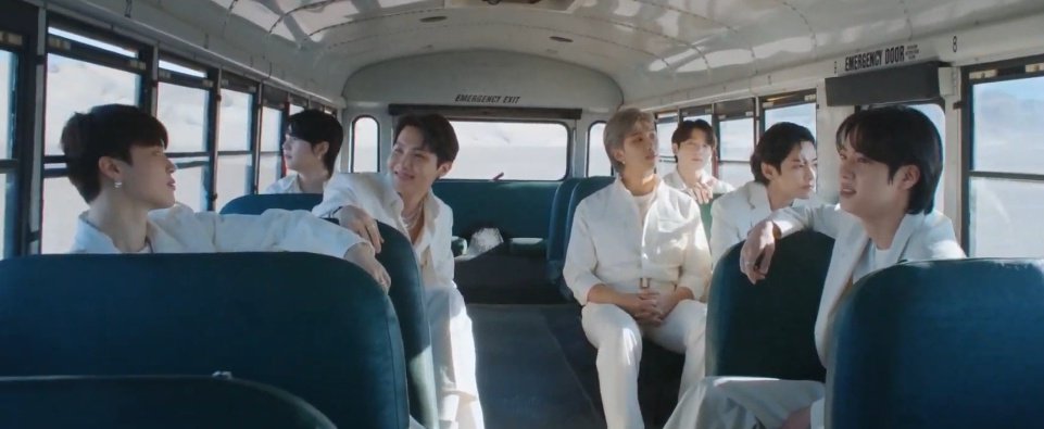 niniebonito's tweet photo. @VoteWithARMY @I_LUVKOOK I'm voting for #MTVLAHITMYUNIVERSE at the 2022 #PremiosMTVMIAW!
@BTS_twt https://t.co/eUouWqXENe