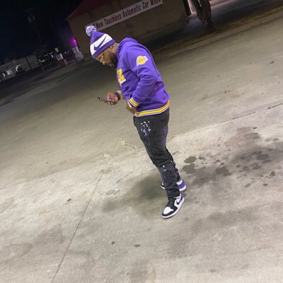 _UncleMelty's tweet photo. #NewProfilePic https://t.co/sKznFJMTdH