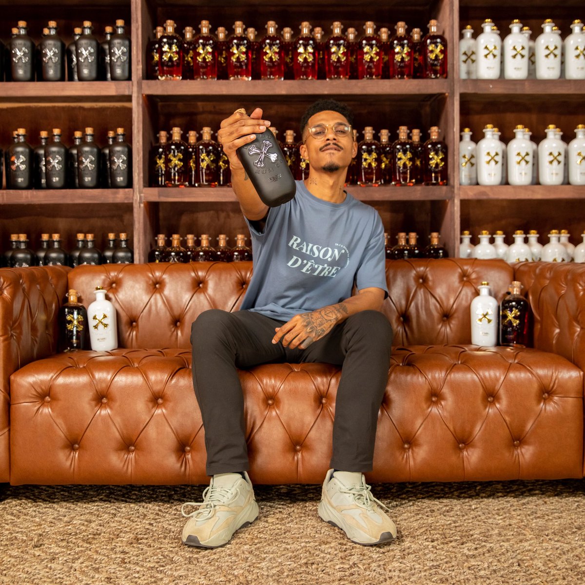 Atari_Jones's tweet photo. 🖤🖤 @OriginalBumbu
#ShotsBy: (IG) #Iconpics_ay
https://t.co/M7hEIpN17F https://t.co/fGlCUBDFfe