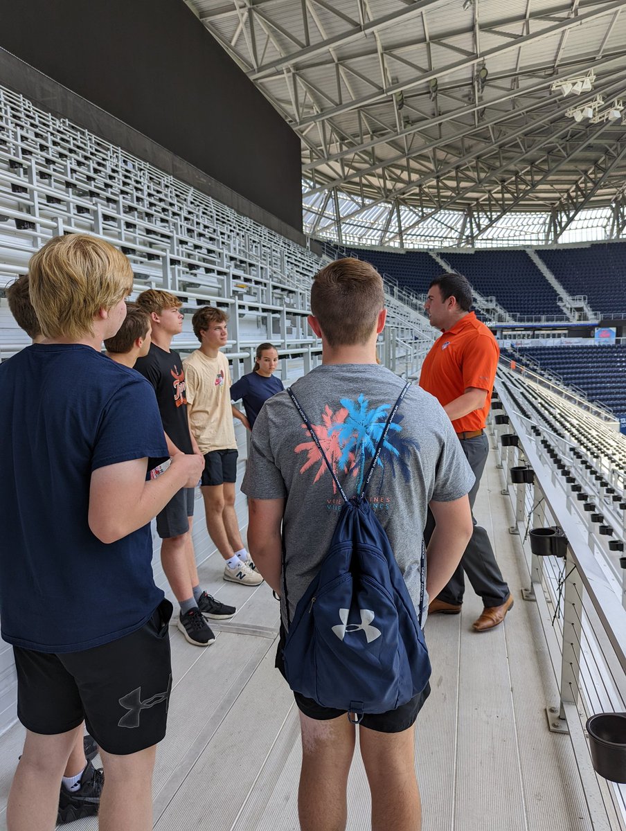 Loveland Career and College Counseling tweet media