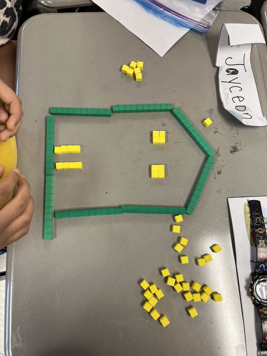 KimberlyMJ1995's tweet photo. Building house that had a value of 88 with base ten blocks. @RFe_RCS #rcssummerschool2022 https://t.co/6ToXrB0X3T