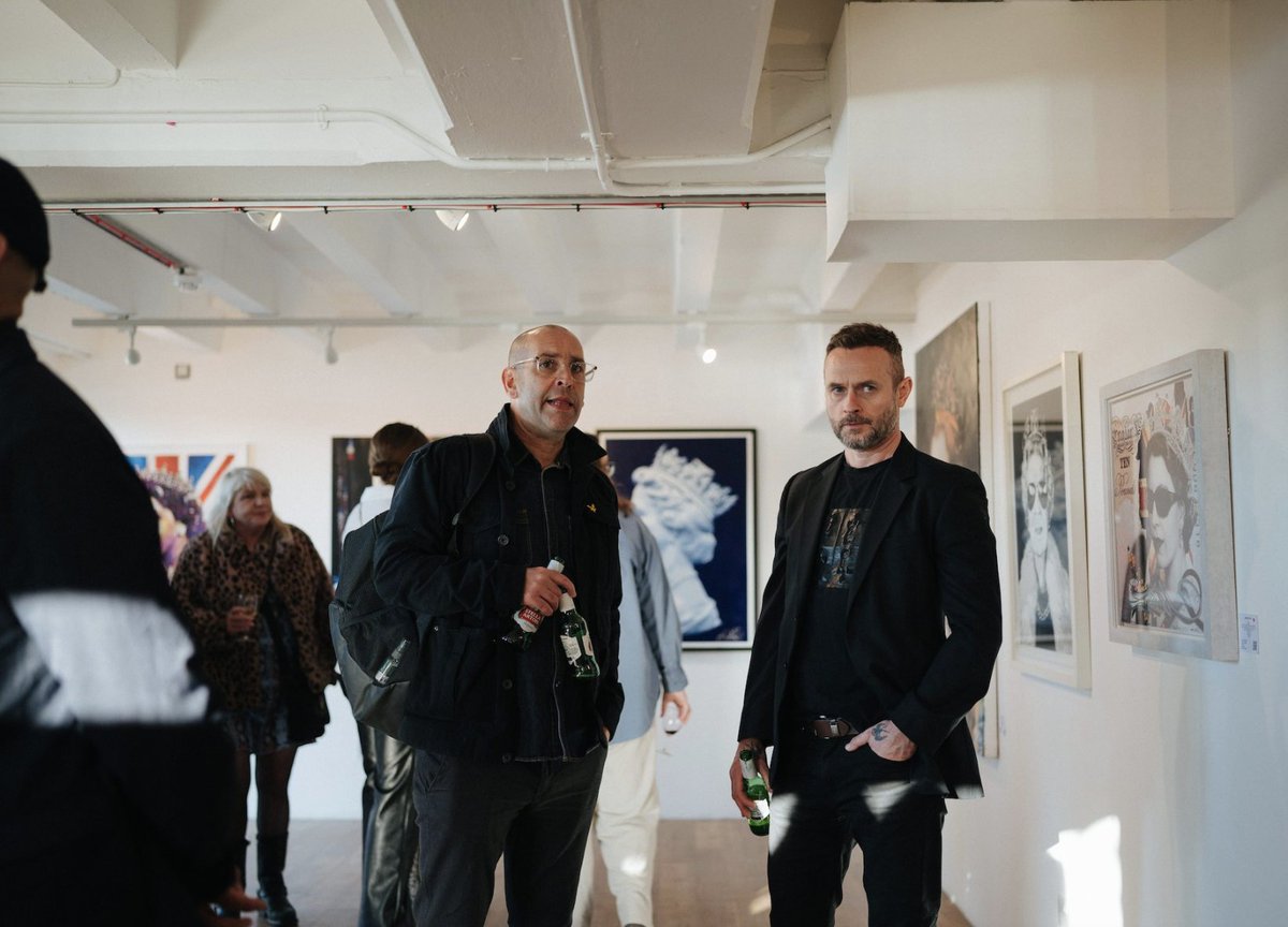 The Ad Lib gallery hosted a trailblazing physical art gallery in association with an NFT collection. Take a peek.

#MintHerMajesty