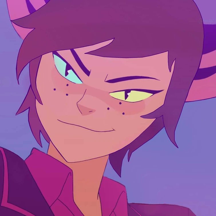 GayGato4's tweet photo. "Someone looks mad.~" https://t.co/T3Lq0U1N89
