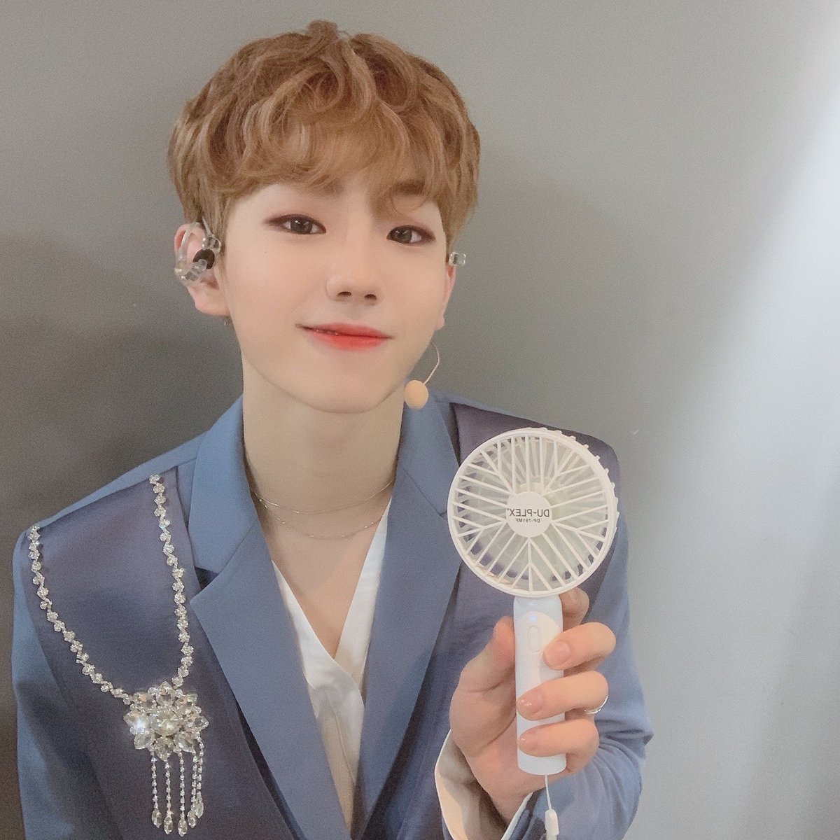 wonjun_france's tweet photo. [SNS | 10.06.2022] 

"Avant et Après 2 ans 😋" 

#ELAST #엘라스트 #WONJUN #원준 

🇫🇷 Lee Wonjun FRANCE https://t.co/97BZWp7hV1