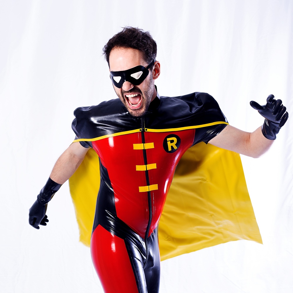 Slash/Rubber tweet media