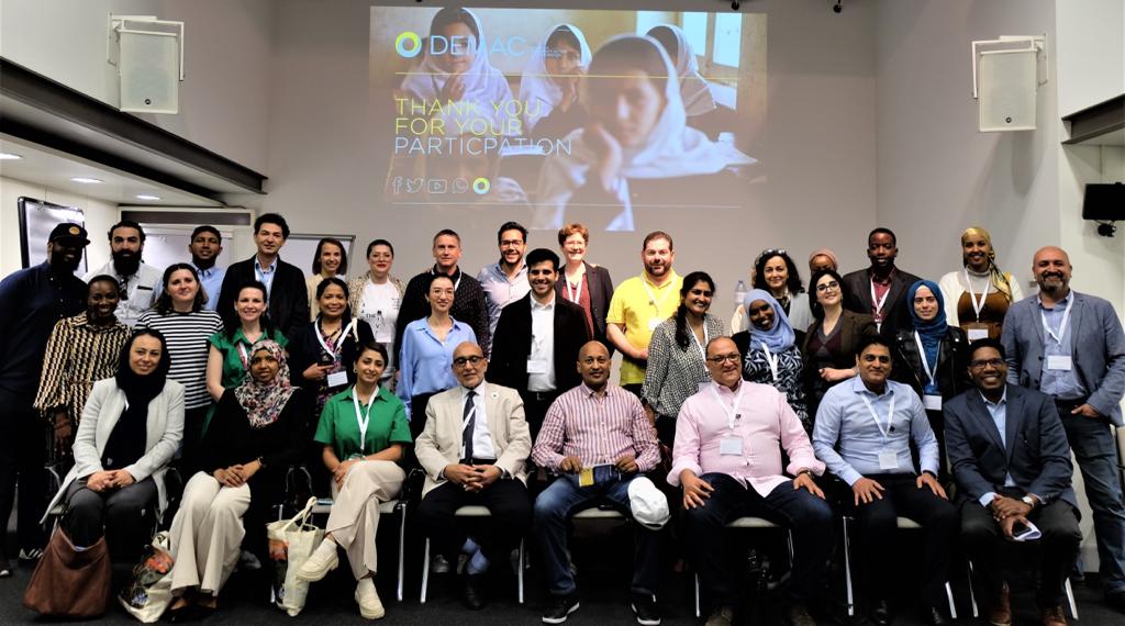 HealingVzla's tweet photo. Last month Healing Venezuela participated as a panelist at an International Diaspora Conference staged by DEMAC in Geneva. We shared our experiences to enrich the understanding of diasporas when dealing with humanitarian crises.
#DEMAC #Diaspora #HumanitarianCrisis #HumanRights https://t.co/1Rq1ZKk7I2
