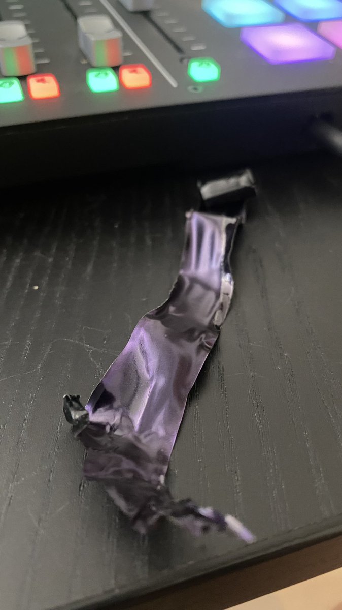 TesLatino's tweet photo. #PurpleModel3 door handle 😞 https://t.co/eGfY9aiCn4