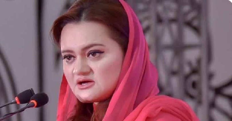 geonewsparodyy's tweet photo. پٹرول کی نئی سمری پر دستخط کرنے کے بعد وزیراعظم بیمار گدھے کیطرح لاغر ہو کر زمین پر گر پڑھے مریم اورنگزیب https://t.co/Um4PBURNno