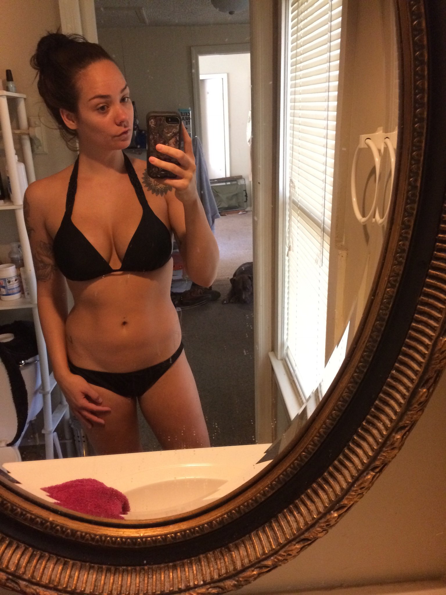 Fergie on X: The day I found out I was pregnant 🤷‍♀️  t.comZLPV407FT  X