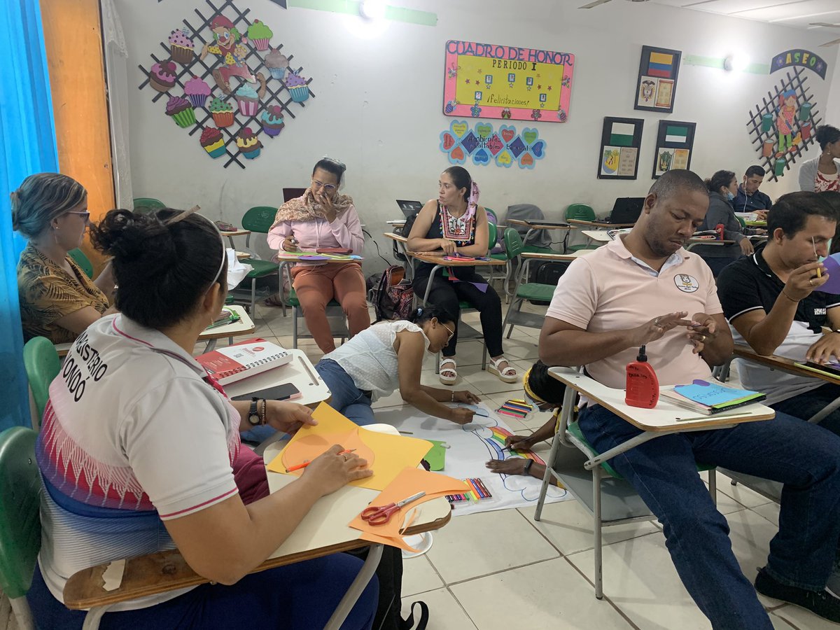 Tatiana17252352's tweet photo. #Losinfaltables♥️ @Mineducacion @EdgarEusse @SecEducacionAnt @Daz4Grace #IERSanMigueldelTigre #Ciclouno2022 https://t.co/Ao2XvdSBRU