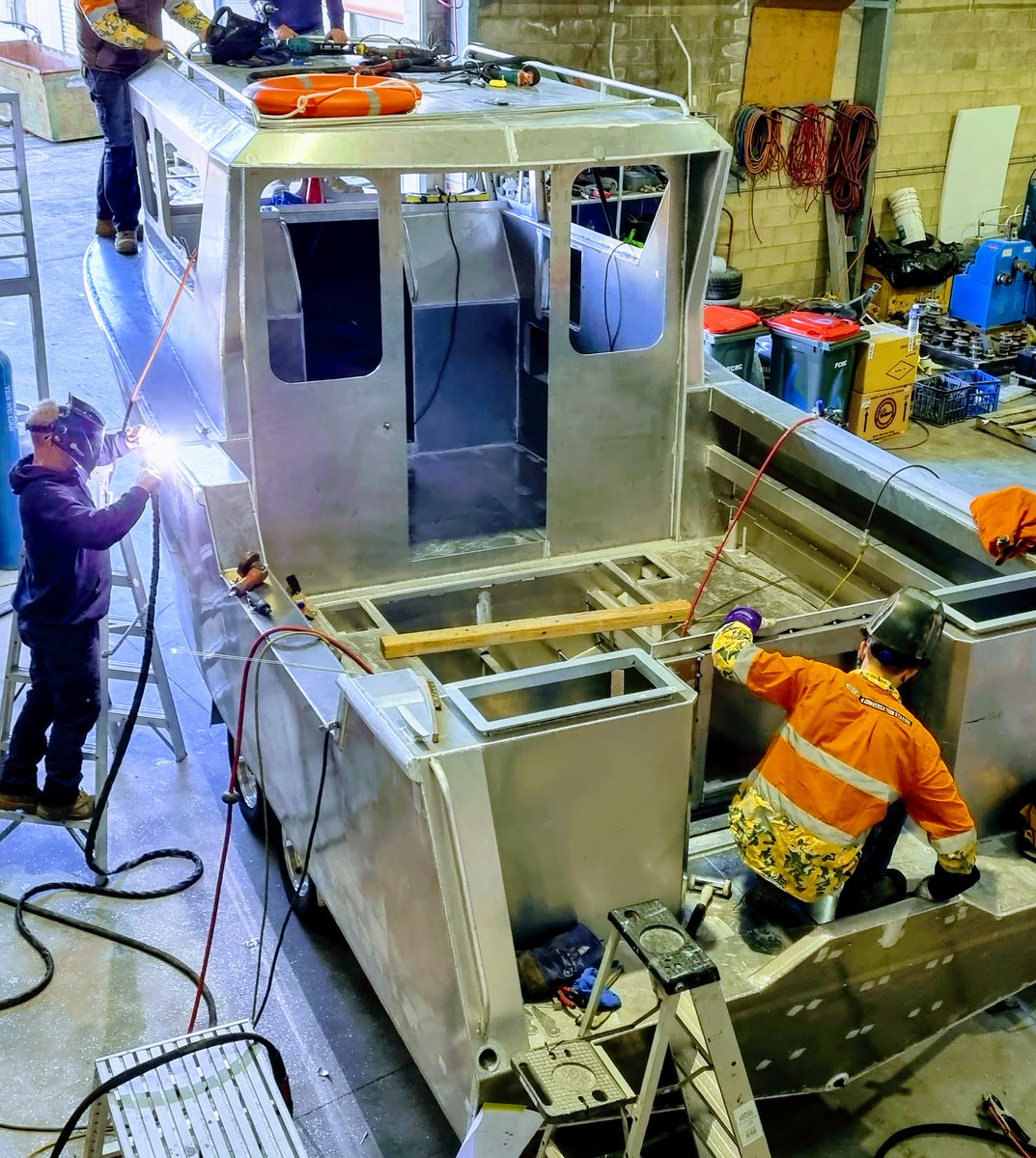 btb_marine's tweet photo. The next of our 750ULR ultra long range workboats in the production line at @btb_marine. This vessel will be powered by a 300hp @OXEDiesel outboard engine. #ultralongrange #workboat #oxediesel #portsecurity #hydrographicsurvey #borderpatrol #crewtransfer https://t.co/xSJViJYgLz