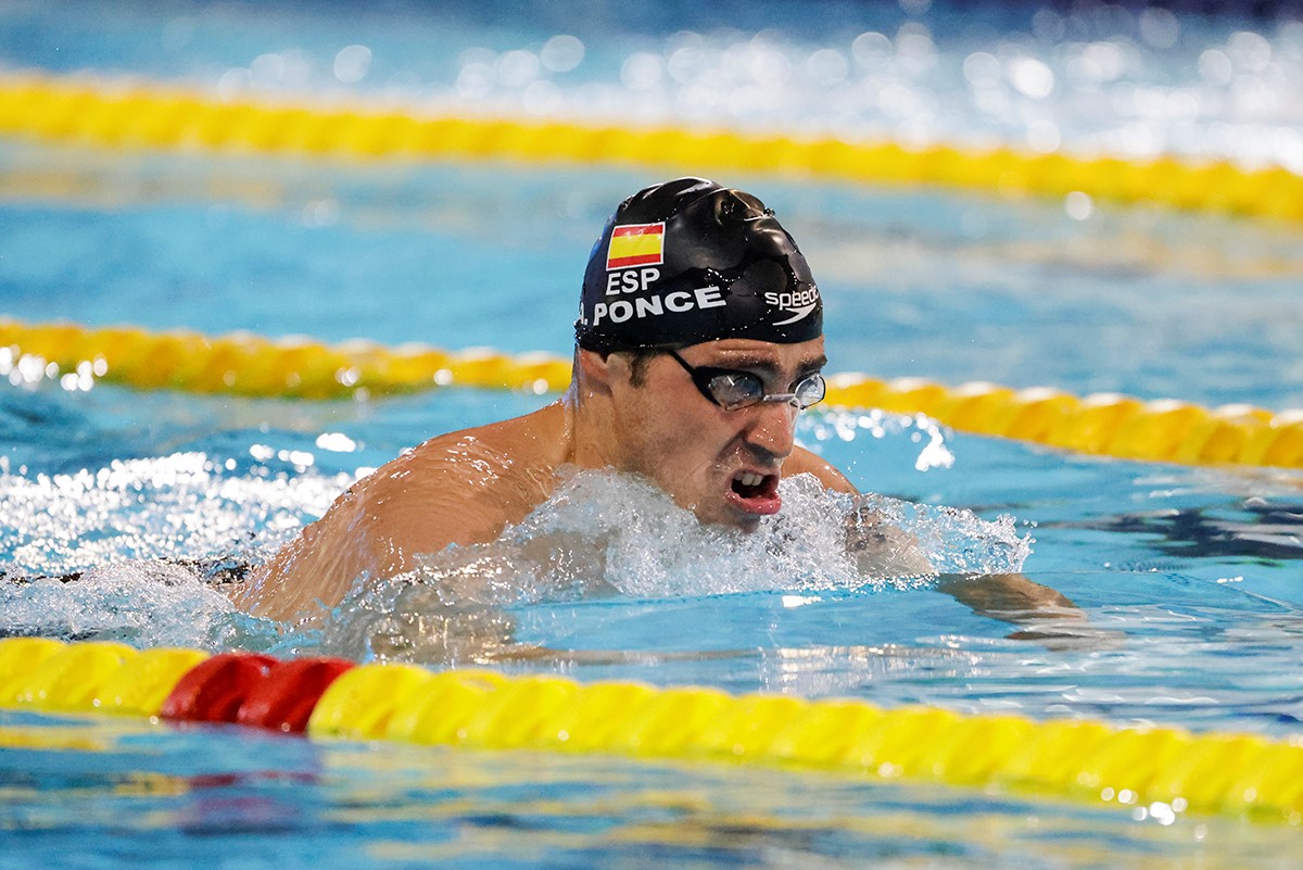 dxtadaptado's tweet photo. Toni Ponce se agiganta en Madeira 🇵🇹 con un oro 🥇 mundial en 200 estilos SM5 🏊‍♂️ Sarai Gascón se lleva el bronce 🥉 en 100 libre S9 🏊‍♀️ y el relevo 4x100 estilos mixto 49 ptos logra la plata 🥈 España 🇪🇸 ya tiene 18 medallas
📰 NOTICIA de @JesusOrtizDXT ➡️ https://t.co/dV8Z9nGGtT https://t.co/CR3ZV61lze