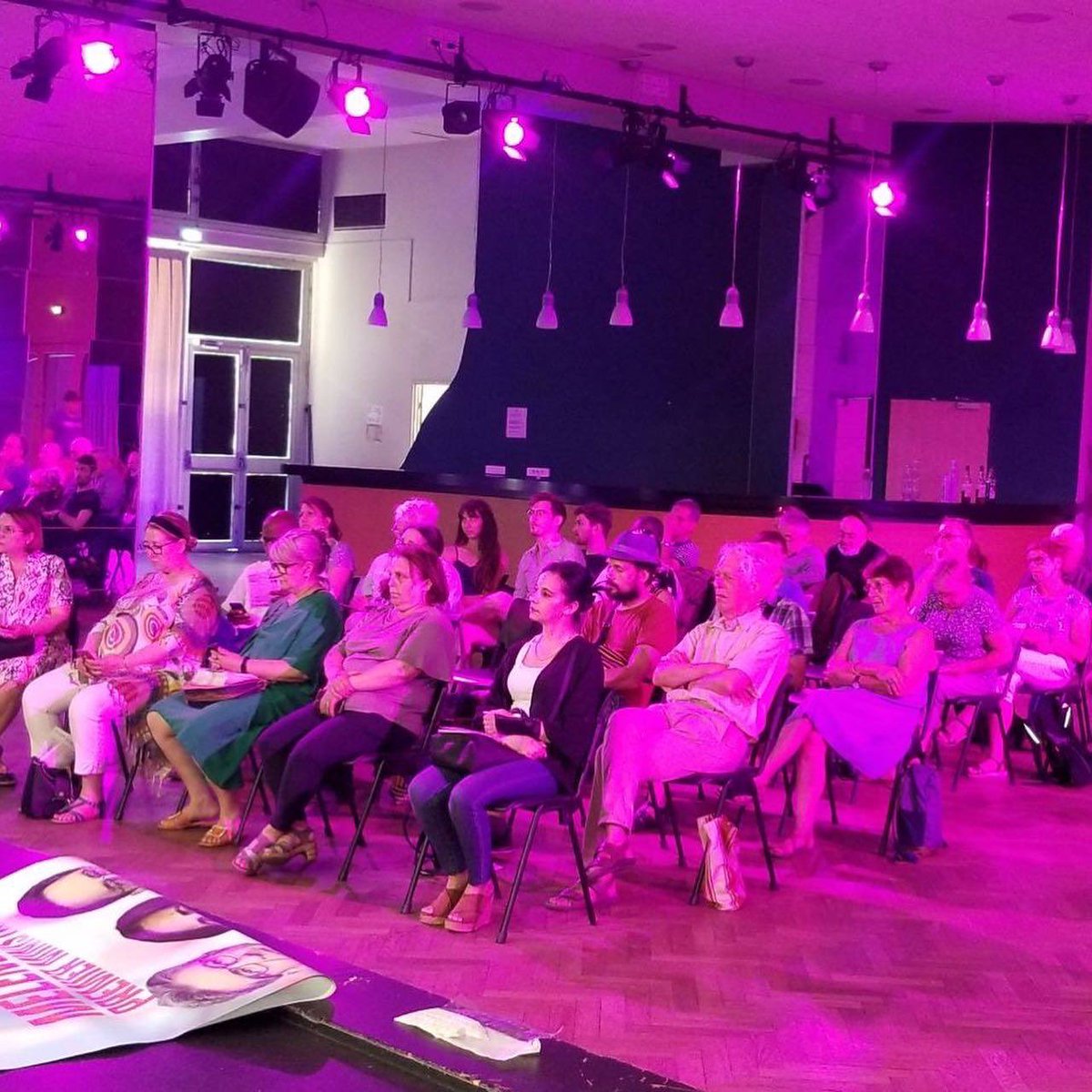 🎙FAQ du second tour. 

Merci aux internautes pour les questions posées ! 

Dimanche on vote ! 🗳 

#melenchon1erministre 
#vcommevictoire 
#villeurbanne 
#nupes