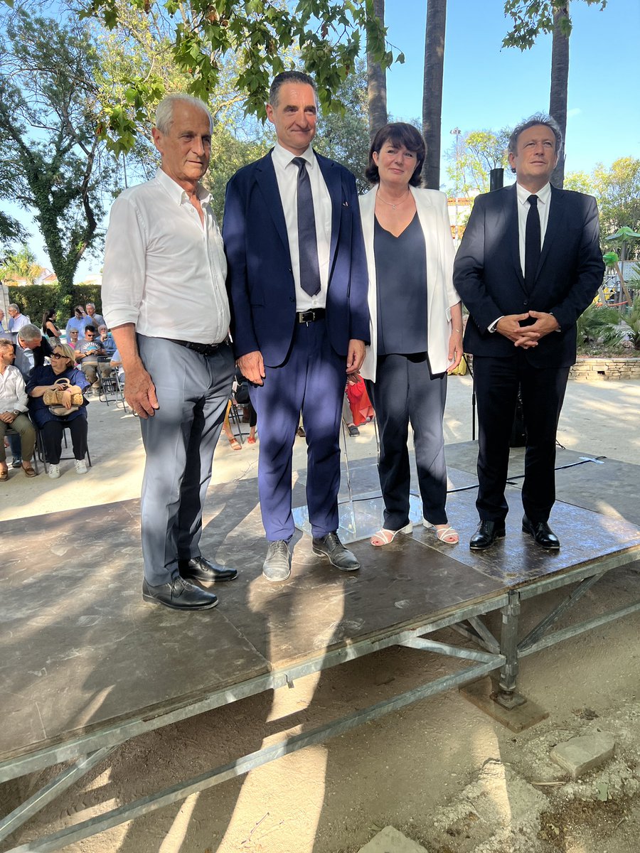 hubertfalco's tweet photo. La semaine dernière au Luc, hier à La Farlede, cet après-midi à Pierrefeu et ce soir au Pradet, ce sont plus de 50 maires du Var qui se sont rassemblés pour soutenir les candidats de la Maj. Prés. face au @RNational_off. Dimanche, chaque voix va compter ! Mobilisons nous ! https://t.co/kQqAjLIXzf