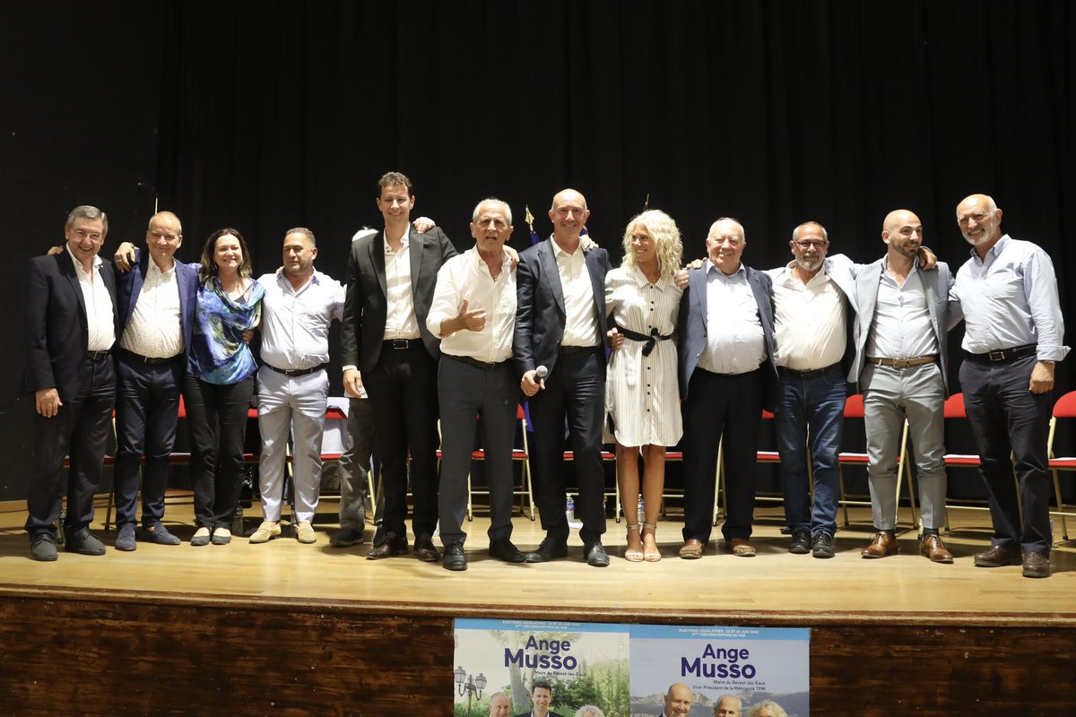 hubertfalco's tweet photo. La semaine dernière au Luc, hier à La Farlede, cet après-midi à Pierrefeu et ce soir au Pradet, ce sont plus de 50 maires du Var qui se sont rassemblés pour soutenir les candidats de la Maj. Prés. face au @RNational_off. Dimanche, chaque voix va compter ! Mobilisons nous ! https://t.co/kQqAjLIXzf