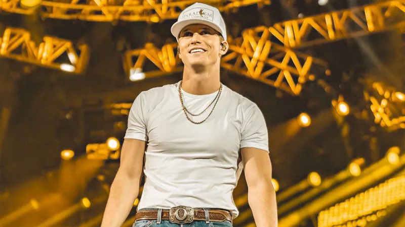 CountryChord's tweet photo. Happy birthday to the Limestone kid.

@ParkerMcCollum https://t.co/qsrringhnZ
