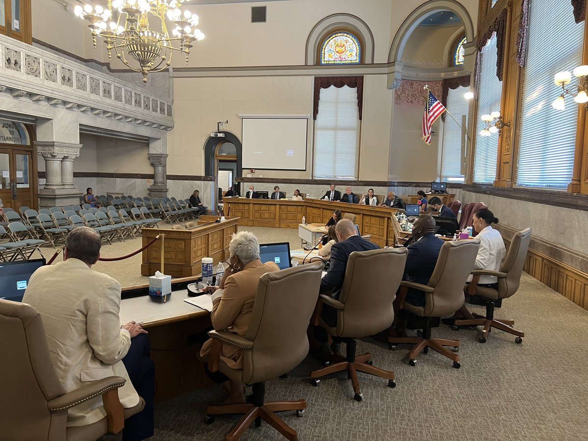 AftabPureval's tweet photo. This afternoon, Cincinnati City Council approved a plan to declare Juneteenth a City and Federal Holiday. This is long overdue, and I’m grateful for Council’s support in ensuring we all recognize and honor Juneteenth’s significance in our country. https://t.co/Bq7Th19nqq