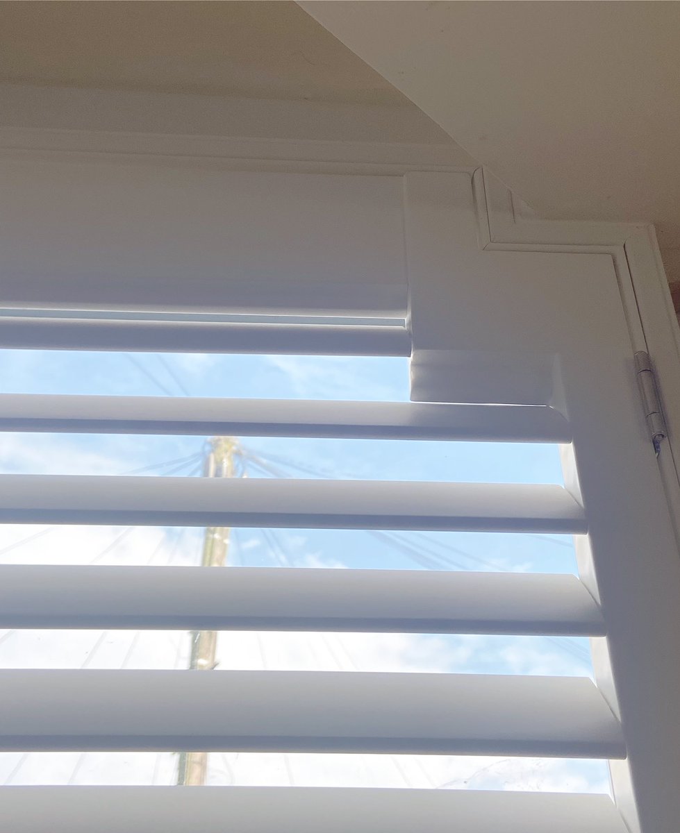 shutters2013's tweet photo. 35% Sale Now On - thank you for your order. We are glad you are happy with your new Full Height Hardwood Plantation Shutters with mid rails &amp; Bay Window Lintel Cut Outs, fitted by us in #Walthamstow , #E17

Call us on 020 3418 8877 to arrange a free survey. https://t.co/cry6z4IXHz